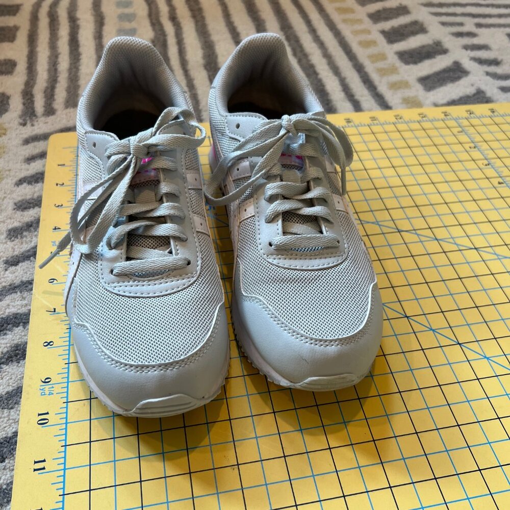 ASICS Tiger Runner Glacier Grey/White 8.5 women's - Picture 4 of 8